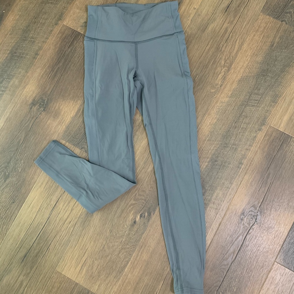 Lululemon wunder under high rise ribbed tight